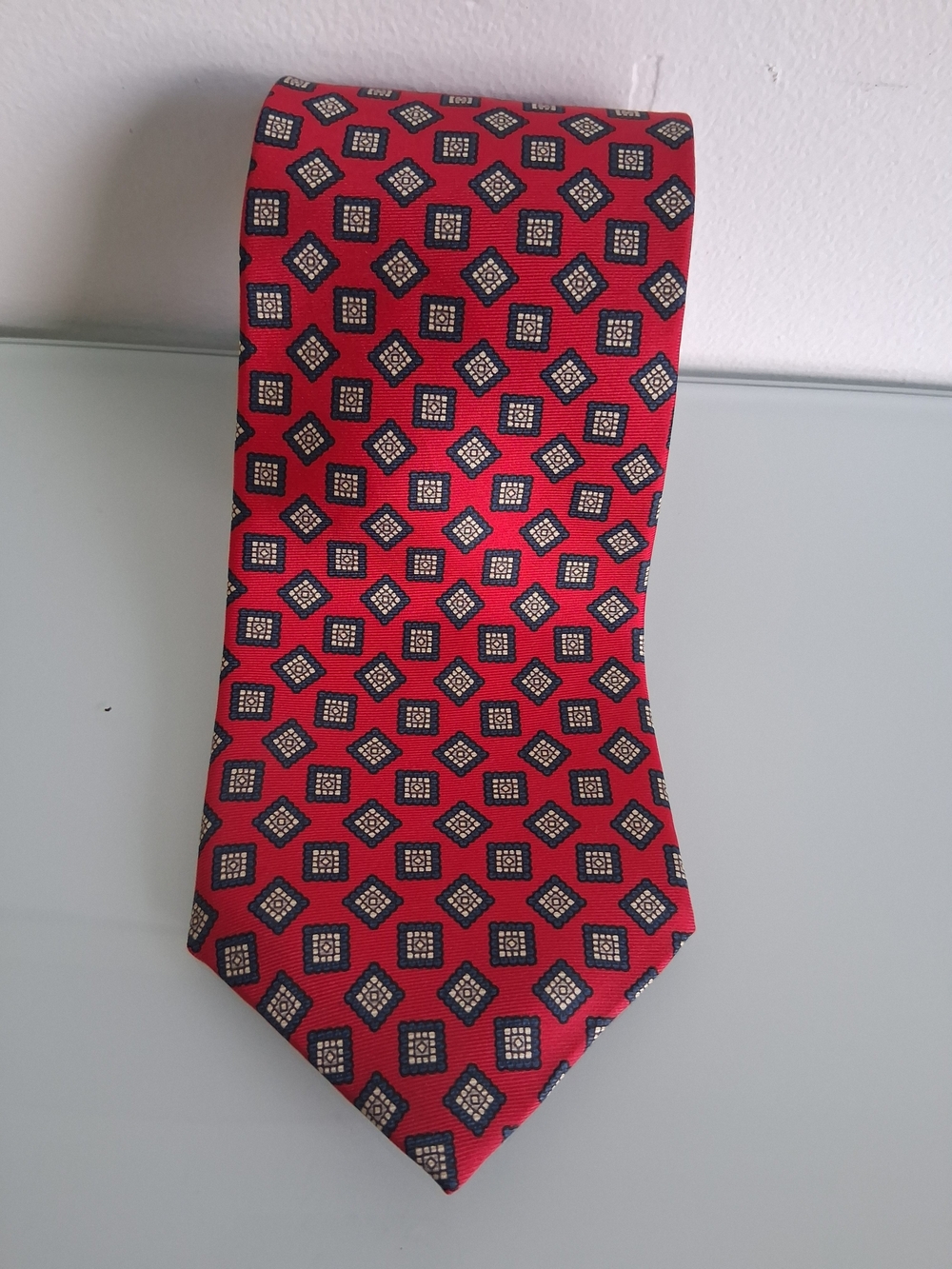 Bert Pulitzer Men's Classic 100% Silk Red Geometric Tie Navy Cream Accents